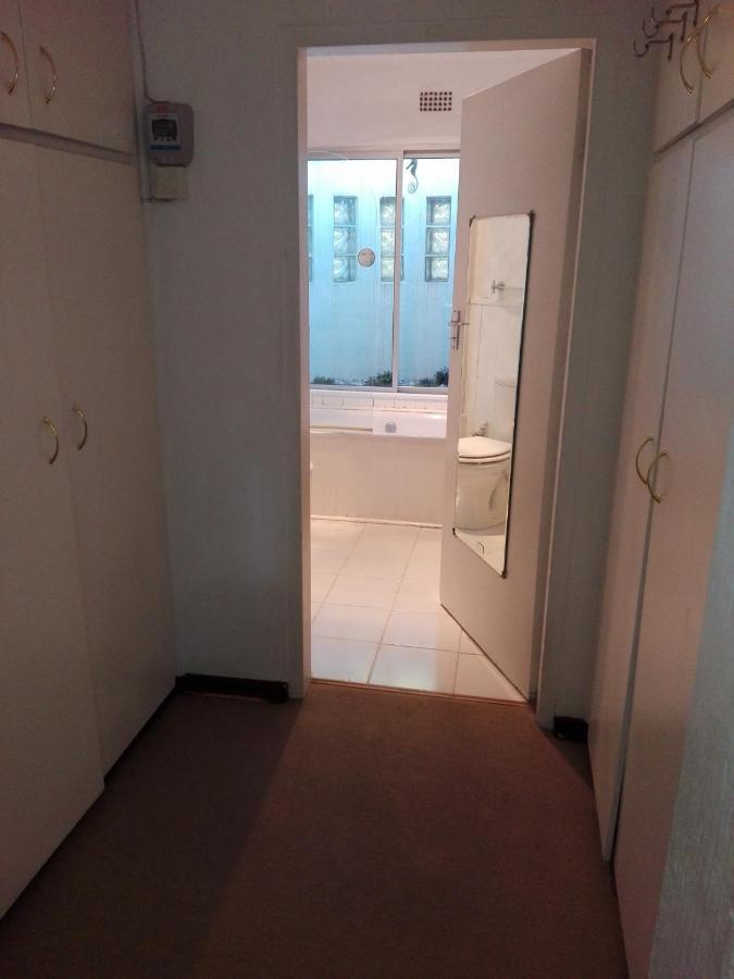 Fourways Guest Lodge Johannesburg Esterno foto