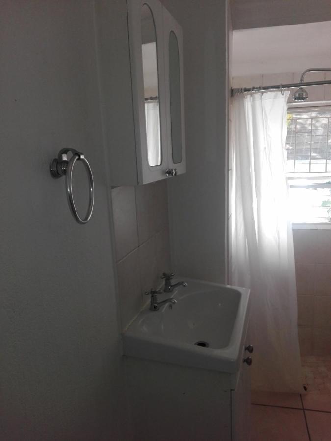 Fourways Guest Lodge Johannesburg Esterno foto