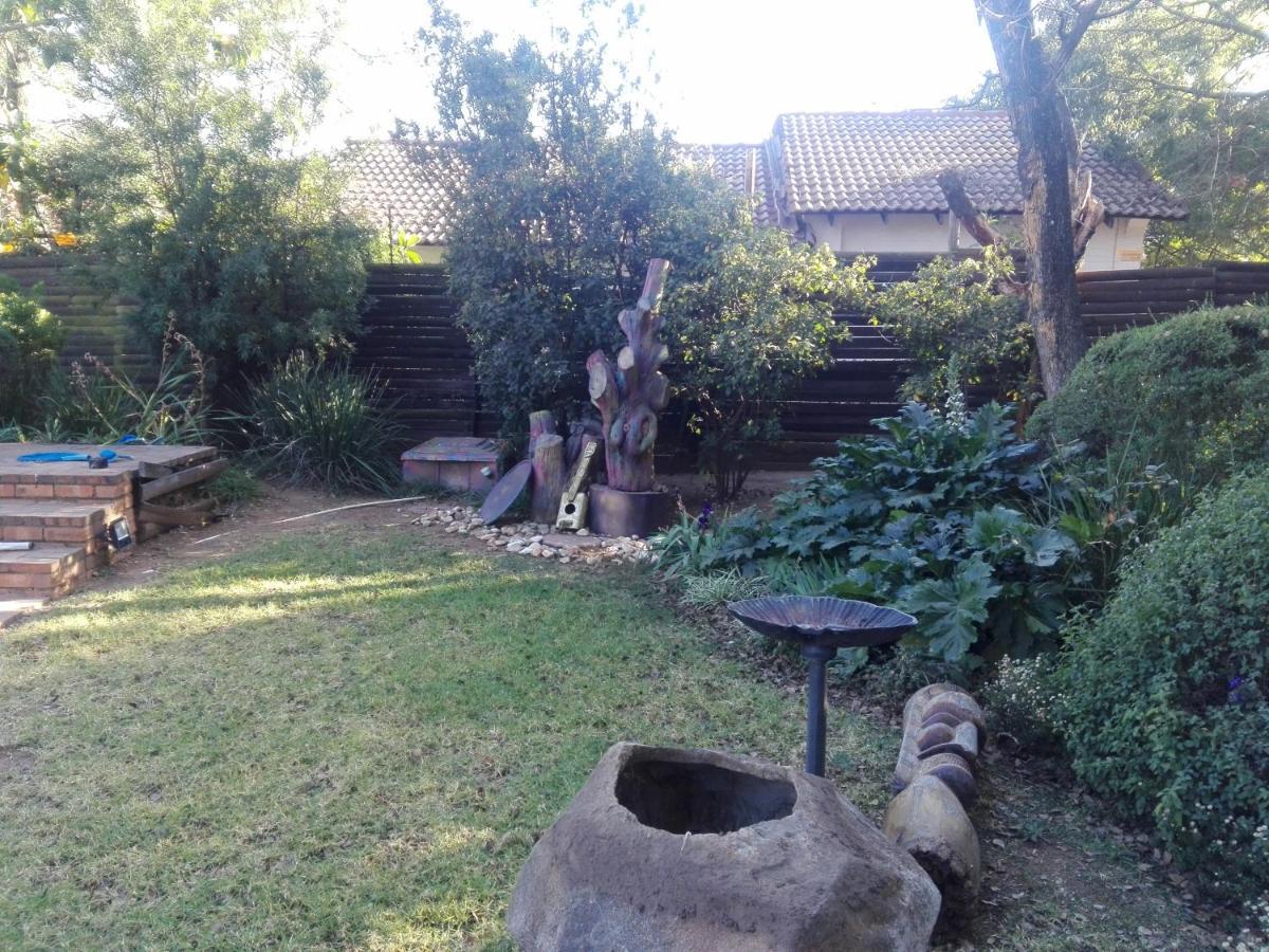 Fourways Guest Lodge Johannesburg Esterno foto